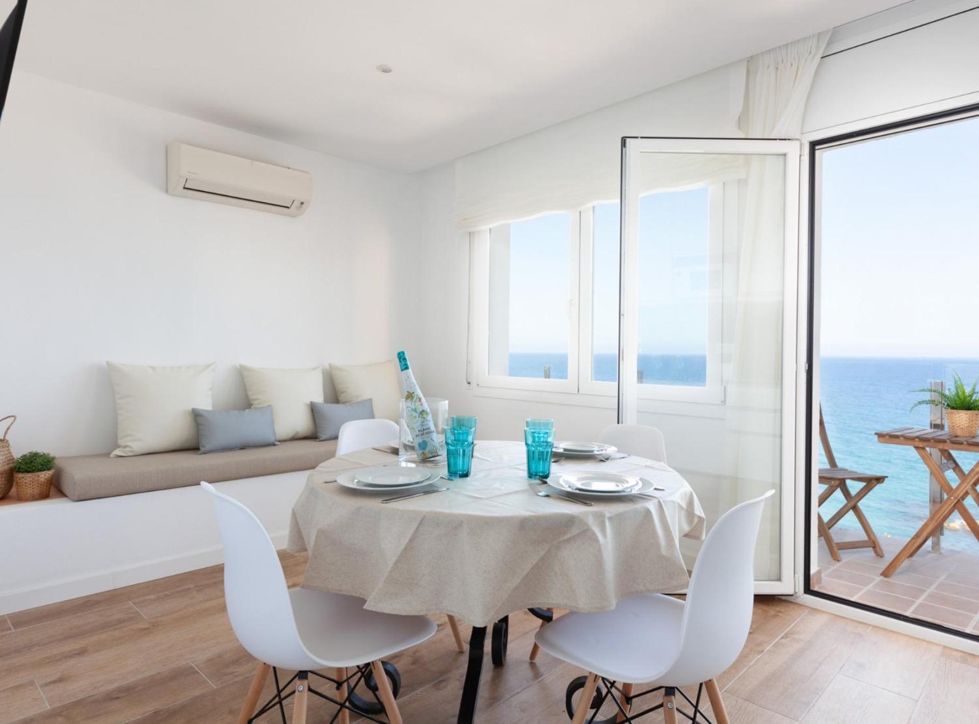 La Cala Beach 4A Deluxe Apartment With Terrace L'Ametlla de Mar Rum bild